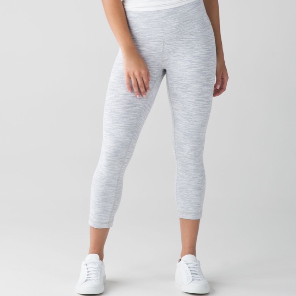 Lululemon wunder under crop leggings